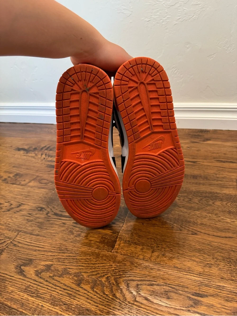 Air Jordan 1 Low Shattered Backboard Starfish Orange Black Men’s Size 10